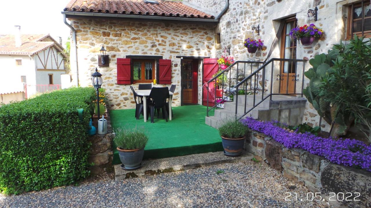 La Petite Fontaine Villa Ecuras Екстериор снимка